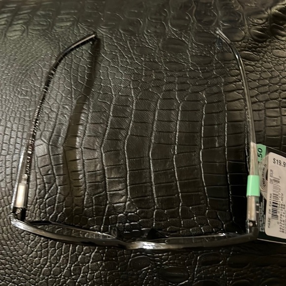 Revlon reading  Glasses - Picture 1 of 6